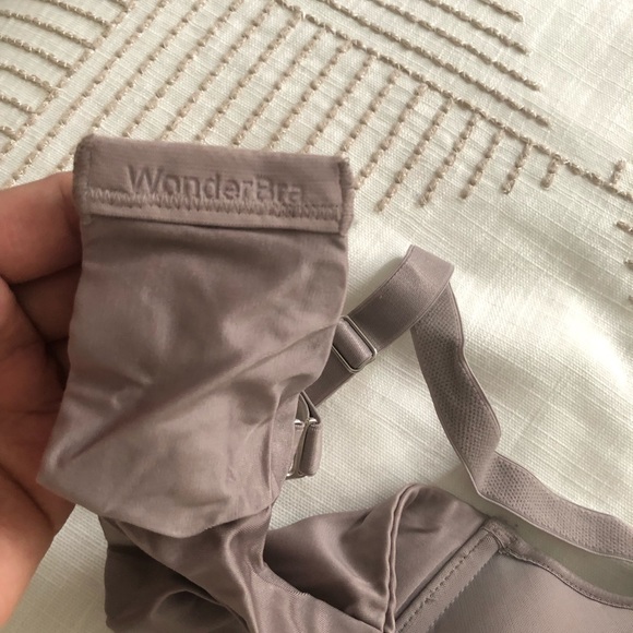 2 Wonderbras size 40C - Picture 2 of 5